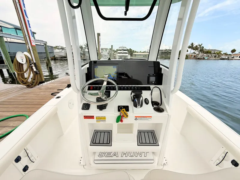 Slide: The Image of Sea Hunt BX25FS 2023 - 34
