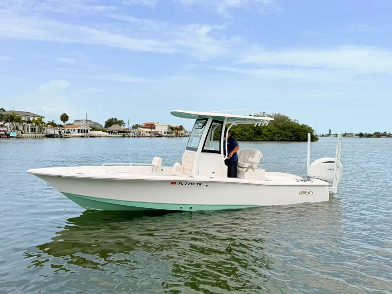 Slide: The Image of Sea Hunt BX25FS 2023 - 1