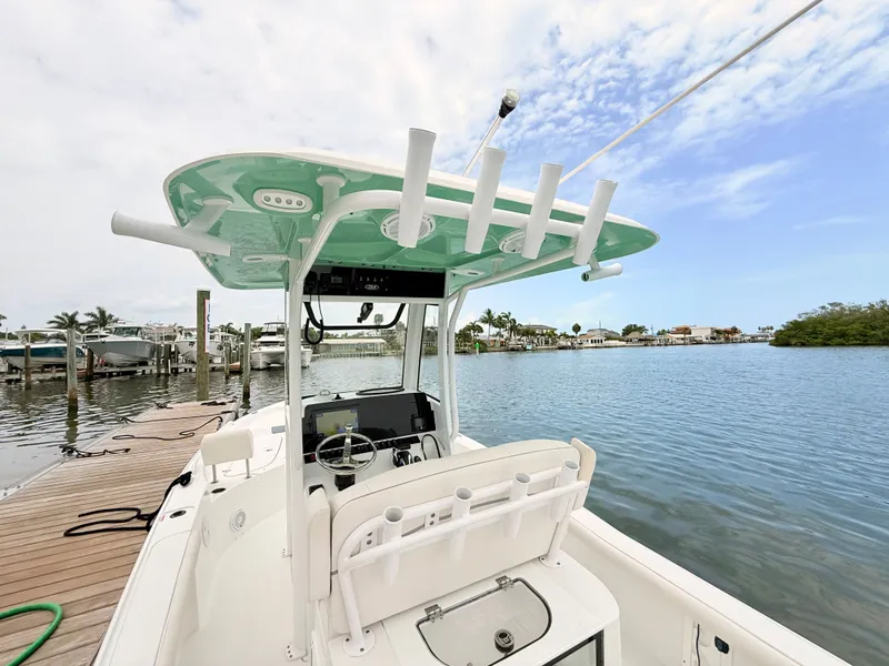 Slide: The Image of Sea Hunt BX25FS 2023 - 24