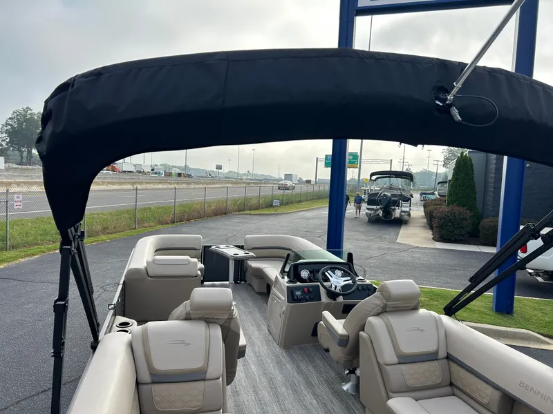 Slide: The Image of Bennington 23SSR LUXE 2027 - 13