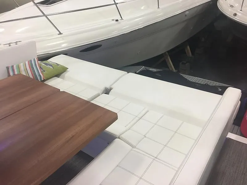 Slide: The Image of 2018 Cruisers 390 Express Coupe - 19