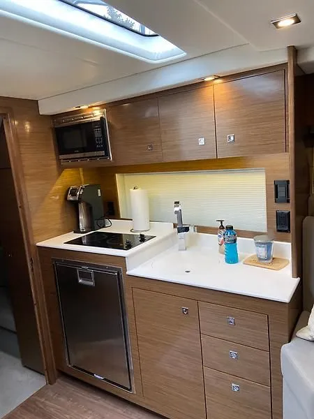 Slide: The Image of 2018 Cruisers 390 Express Coupe - 25