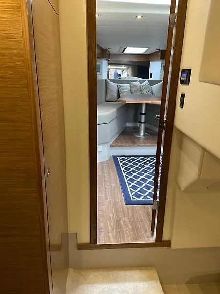 Slide: The Image of 2018 Cruisers 390 Express Coupe - 32