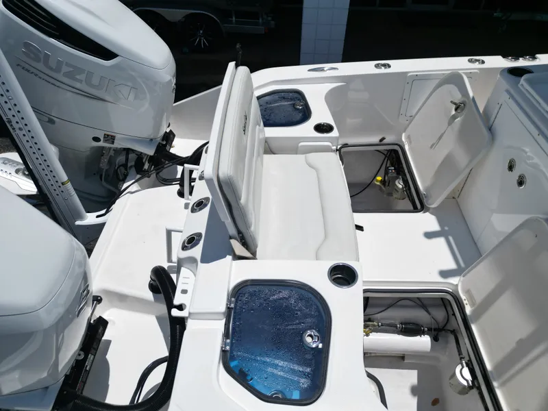 Slide: The Image of Sea Cat 260 2023 - 18