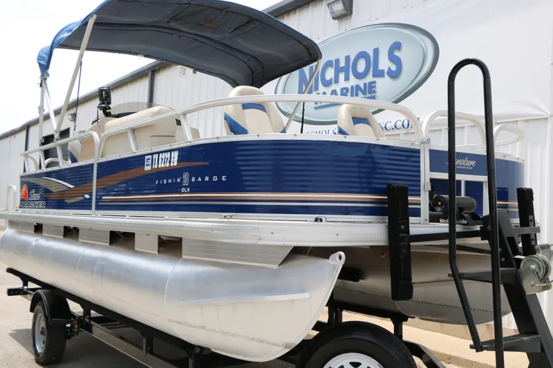 Slide: The Image of Sun Tracker Fishing Barge 20 DLX 2013 - 3
