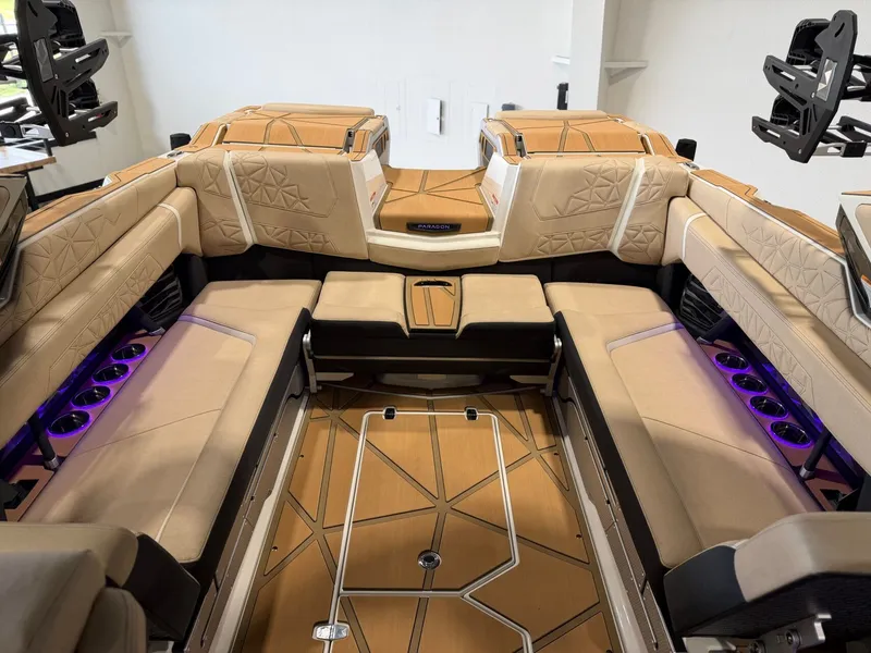 Slide: The Image of Nautique Super Air Nautique G25 Paragon 2026 - 49