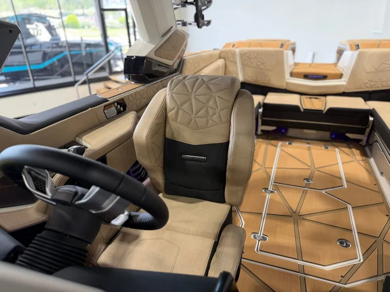 Slide: The Image of Nautique Super Air Nautique G25 Paragon 2026 - 47