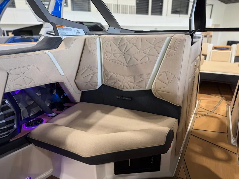 Slide: The Image of Nautique Super Air Nautique G25 Paragon 2026 - 25
