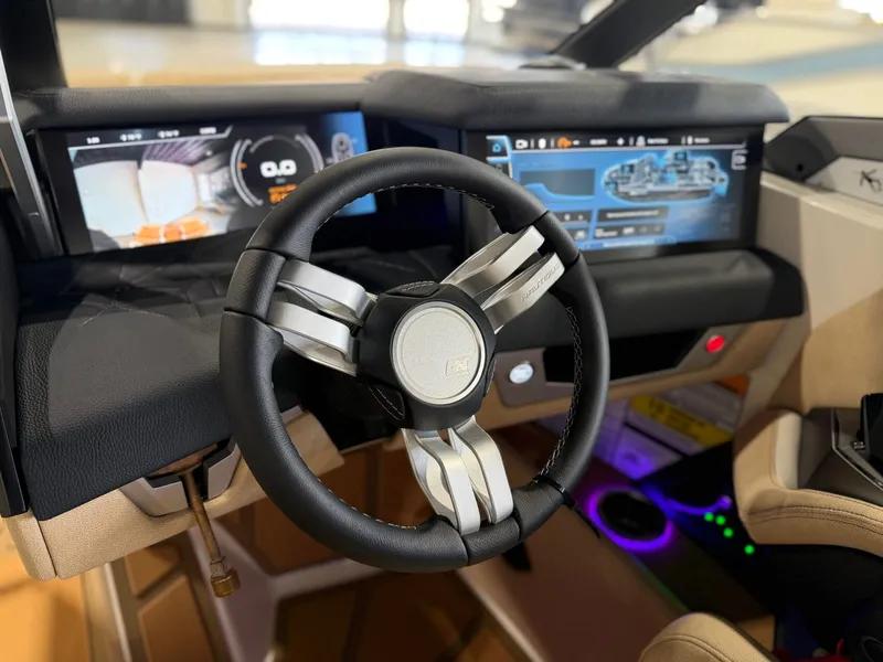 Slide: The Image of Nautique Super Air Nautique G25 Paragon 2026 - 27