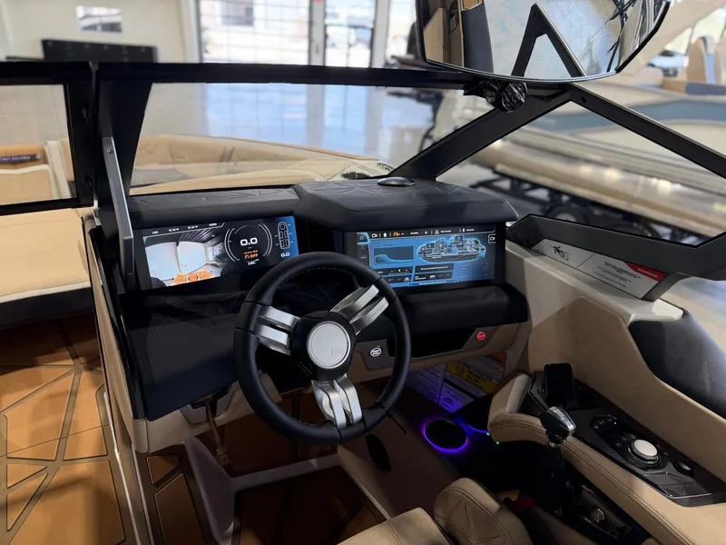 Slide: The Image of Nautique Super Air Nautique G25 Paragon 2026 - 26
