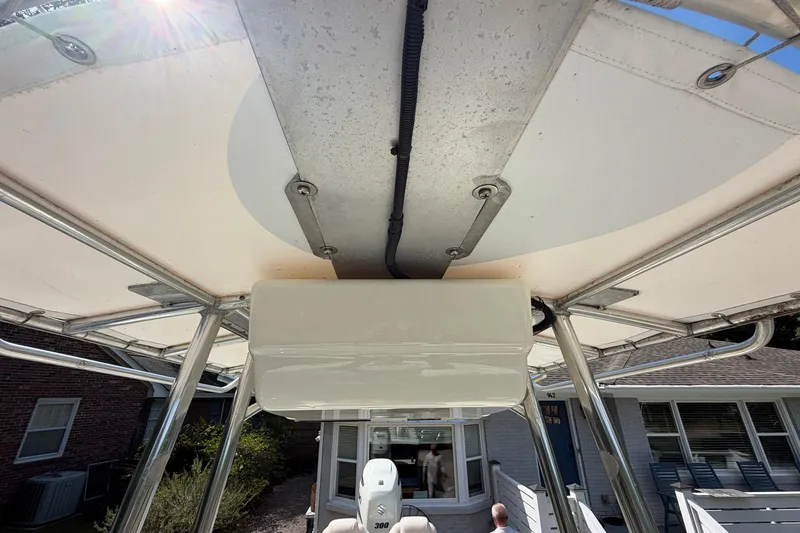 Slide: The Image of 1976 SeaCraft SC 23 Classic boat canopy and structure, viewed from below. - 34