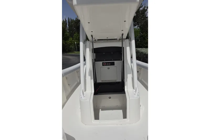 Slide: The Image of 2026 Mako 226 Center Console boat interior, featuring sleek design and modern amenities. - 68