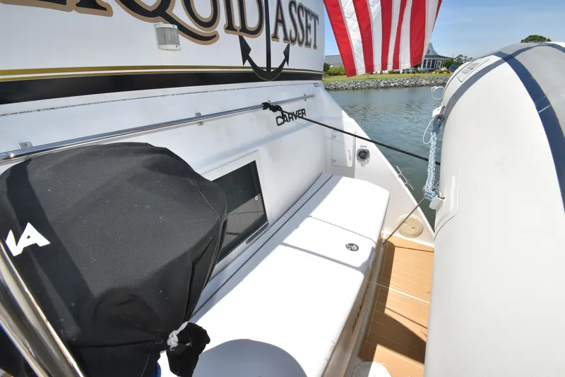 Slide: The Image of Carver Yachts 356 Motor Yacht 2001 - 8