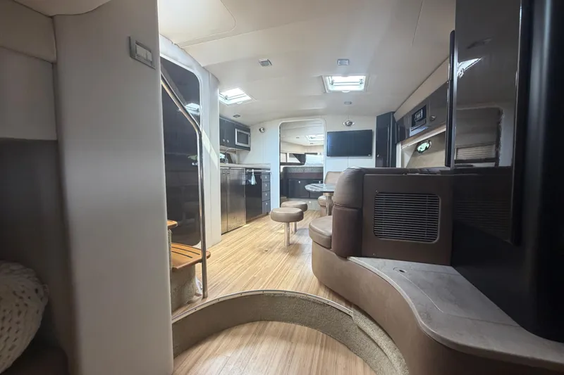 Slide: The Image of Interior of a 2016 Performance Cruiser Formula 40 yacht, featuring modern design and amenities. - 46