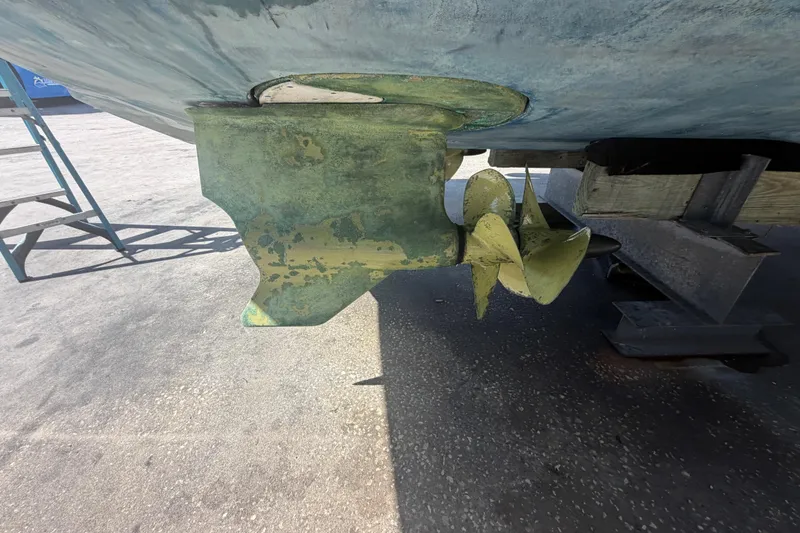 Slide: The Image of Propeller and rudder of a 2016 Performance Cruiser Formula 40 boat on dry dock. - 90