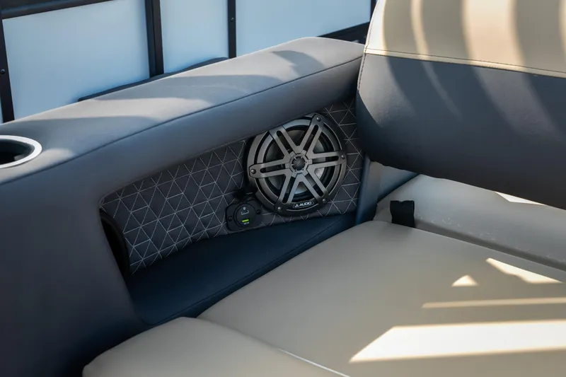 Slide: The Image of Luxury seating with integrated speaker in 2026 Viaggio Z24S boat interior. - 27