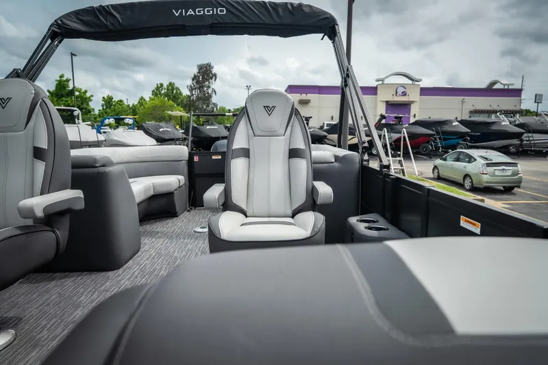 Slide: The Image of 2026 Viaggio Lago X-U 24 boat interior with luxurious seating and modern design. - 20