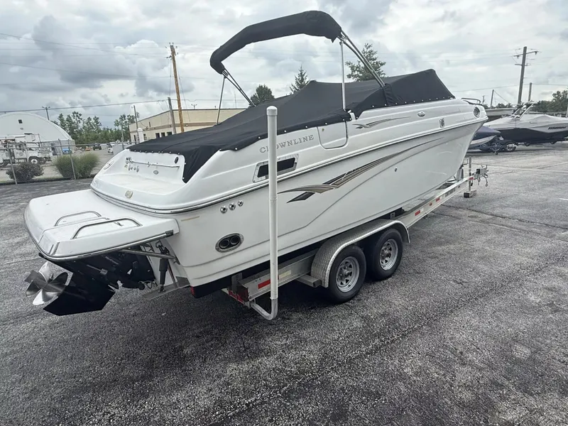 Slide: The Image of Crownline Boats 288BR 2005 - 4