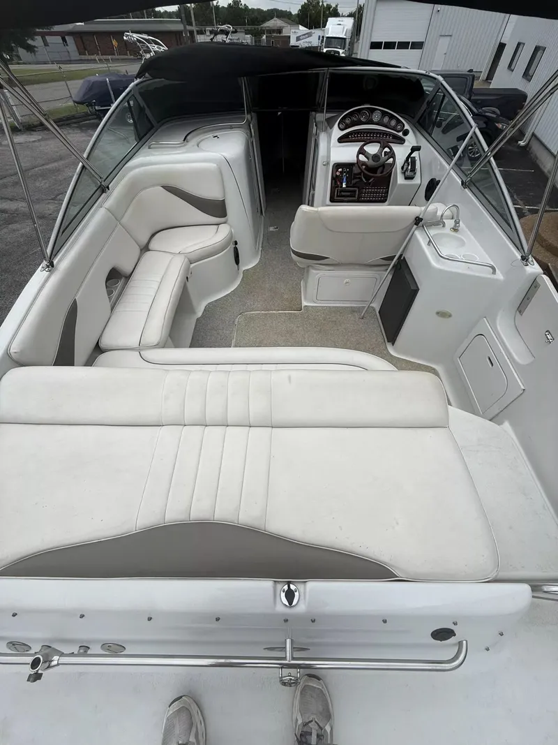 Slide: The Image of Crownline Boats 288BR 2005 - 9