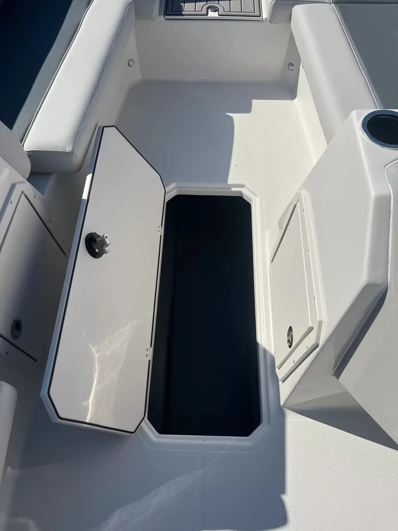 Slide: The Image of Starcraft SVX 191 OB 2027 - 8