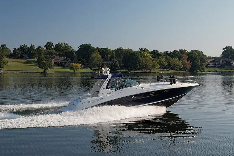 Slide: The Image of 2003 Sea Ray 420 Sundancer underway - 44
