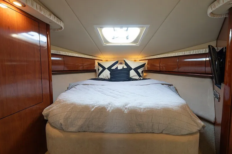 Slide: The Image of Master stateroom - 26