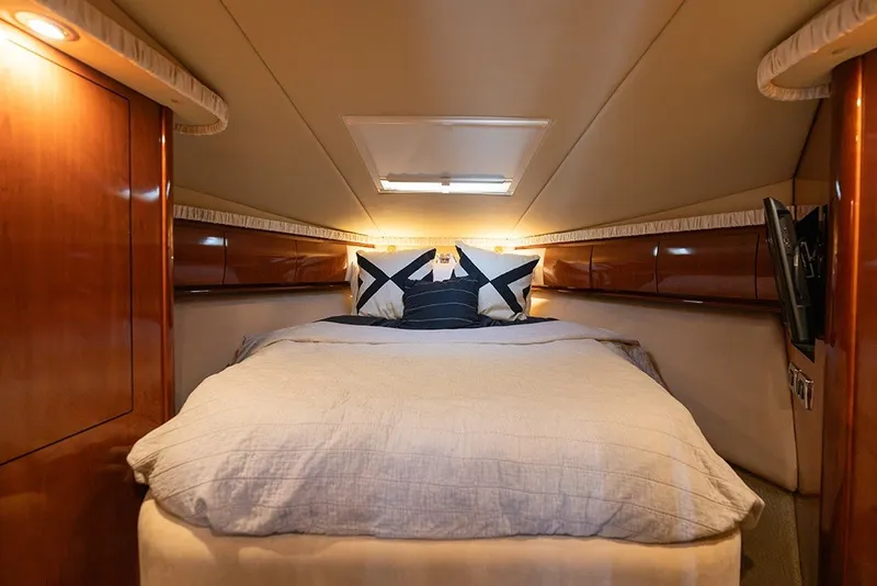 Slide: The Image of Master stateroom - 11
