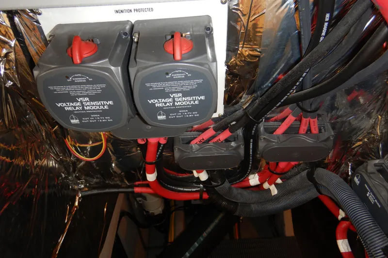 Slide: The Image of Electrical system with voltage sensitive relay modules in a 2008 Meridian 411 Sedan. - 45