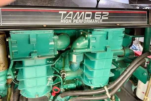 Slide: The Image of High-performance TAMD 62 engine in a 1994 Navigator 4300 boat. - 41