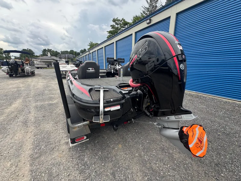 Slide: The Image of Nitro Z18 2023 - 13