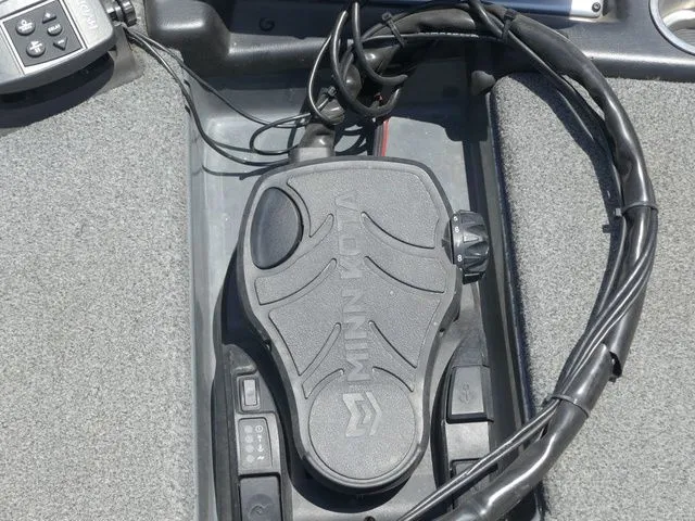 Slide: The Image of Phoenix Bass Boat 721 ProXP 2020 - 18