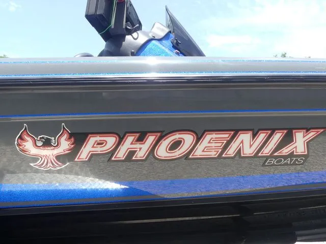 Slide: The Image of Phoenix Bass Boat 721 ProXP 2020 - 22