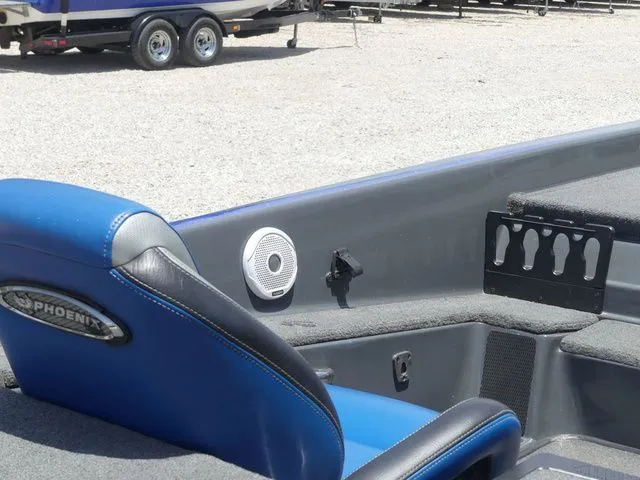 Slide: The Image of Phoenix Bass Boat 721 ProXP 2020 - 24