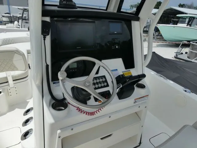 Slide: The Image of World Cat 235 CC 2024 - 9