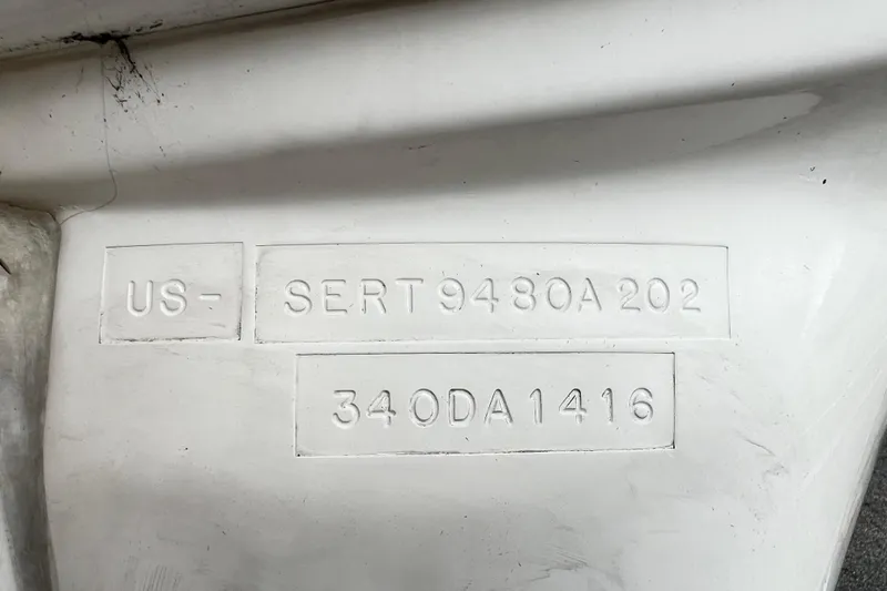 Slide: The Image of Hull identification number on 2002 Sea Ray 340 Sundancer boat. - 23