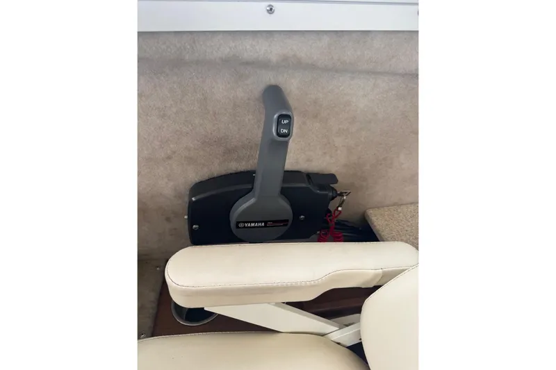 Slide: The Image of Yamaha throttle control in 2020 Defiance San Juan 250 boat interior. - 8