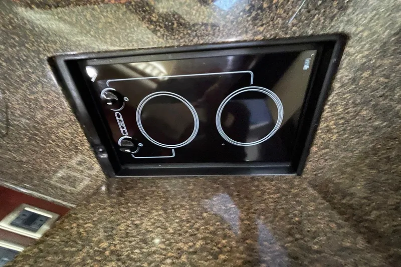 Slide: The Image of Built-in stovetop on 2006 Sea Ray 40 Motor Yacht, featuring two burners. - 40