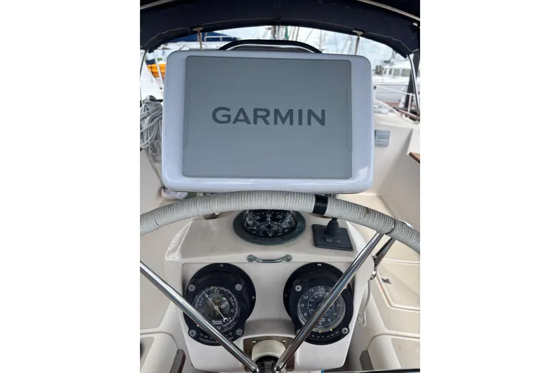 Slide: The Image of Cockpit of 1999 Island Packet 45 sailboat with Garmin navigation system. - 15