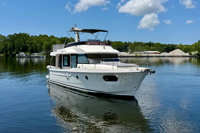 The Image of Beneteau Swift Trawler 41 Fly 2025 - undefined