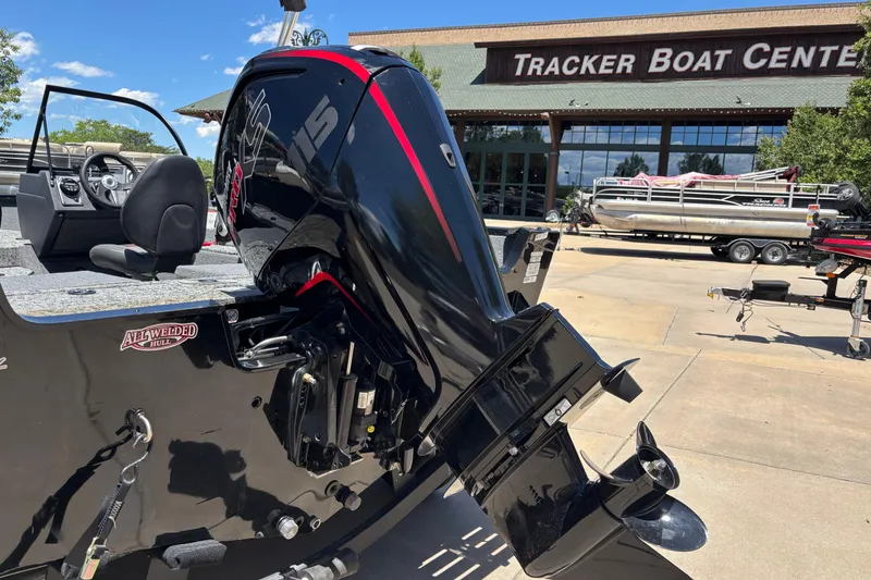 Slide: The Image of 2025 Tracker Pro Guide V-175 Combo boat at Tracker Boat Center, featuring all-welded hull. - 6