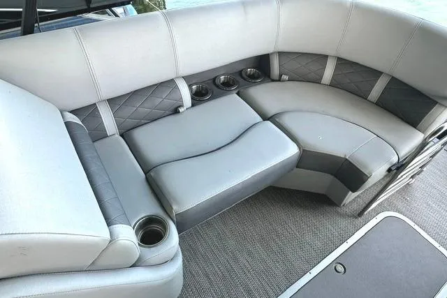 Slide: The Image of Luxurious seating on 2021 Bennington L Bowrider 25 Quad Bench with cup holders. - 15