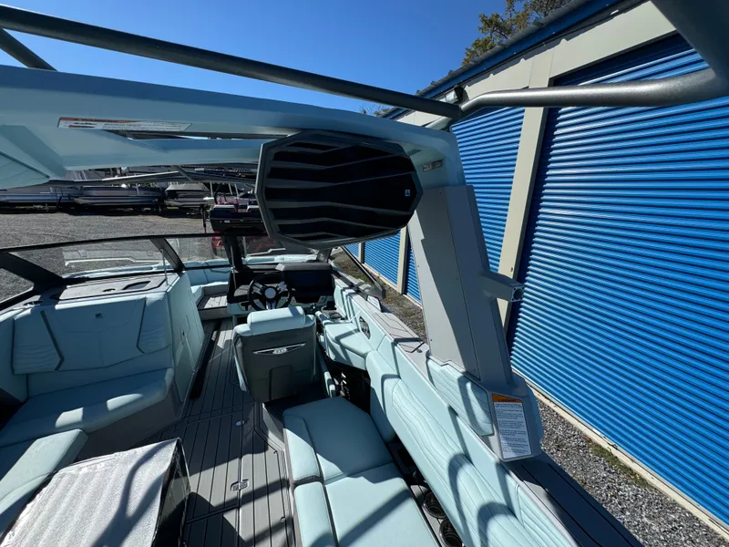 Slide: The Image of Nautique Super Air Nautique G23 2025 - 42