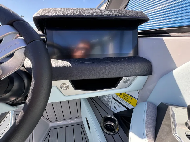Slide: The Image of Nautique Super Air Nautique G23 2025 - 39