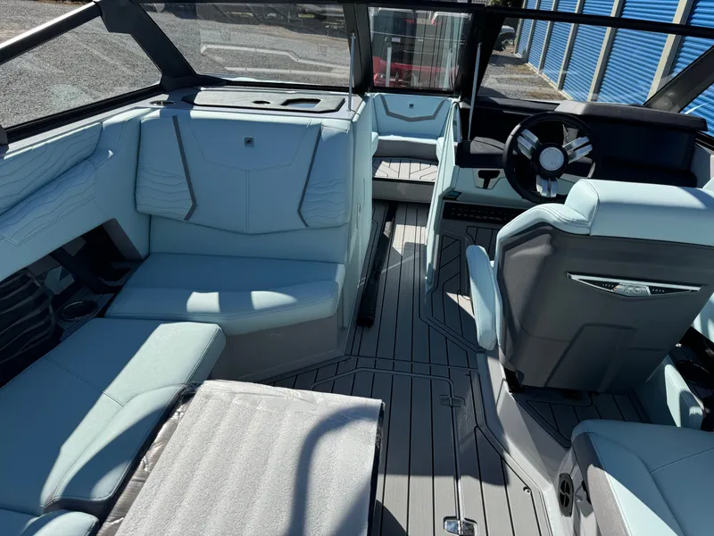 Slide: The Image of Nautique Super Air Nautique G23 2025 - 52