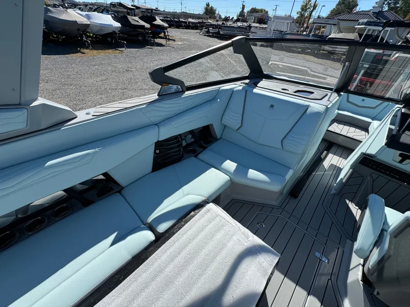 Slide: The Image of Nautique Super Air Nautique G23 2025 - 23