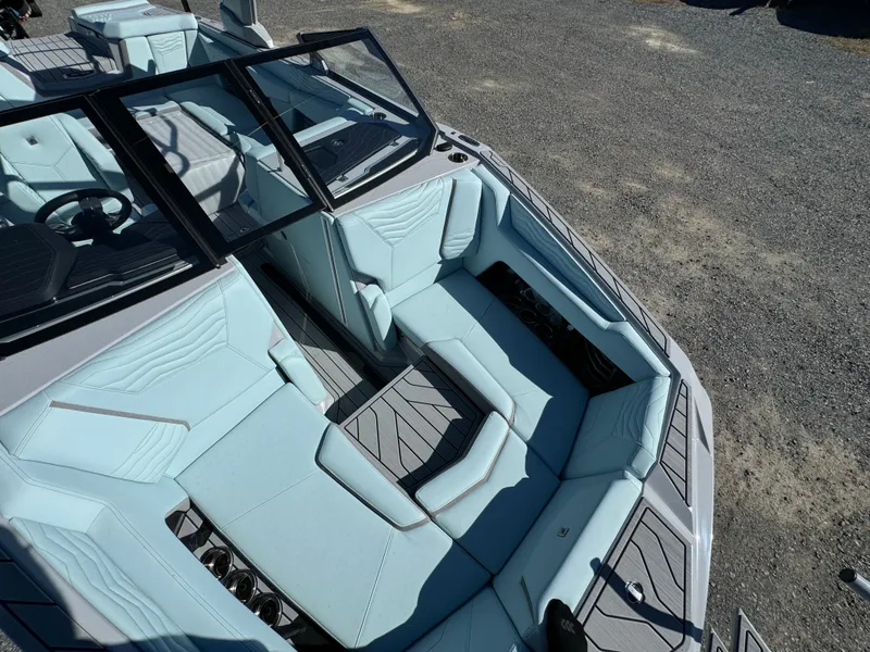 Slide: The Image of Nautique Super Air Nautique G23 2025 - 20