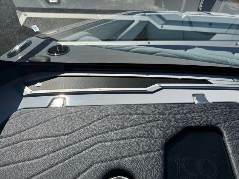 Slide: The Image of Nautique Super Air Nautique G23 2025 - 59