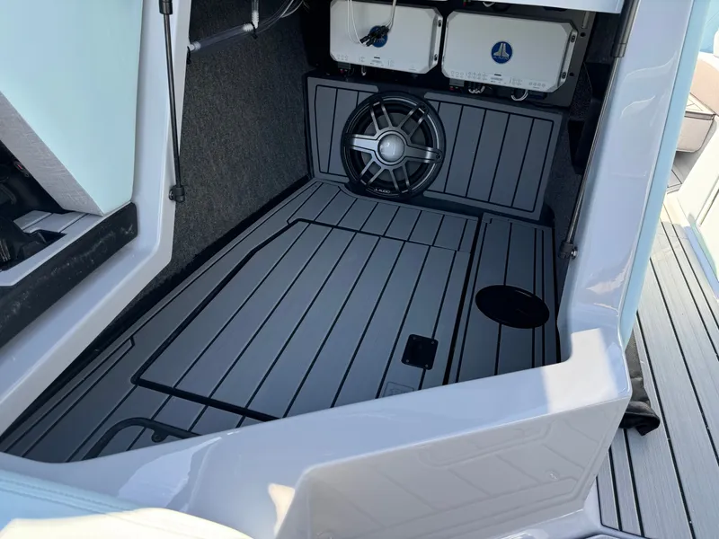 Slide: The Image of Nautique Super Air Nautique G23 2025 - 61