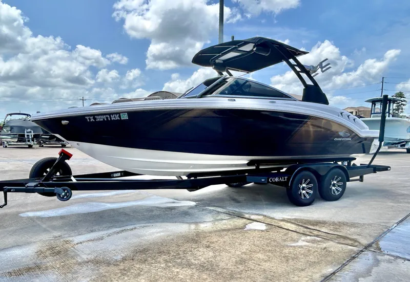 Slide: The Image of Chaparral 23 Surf 2018 - 11
