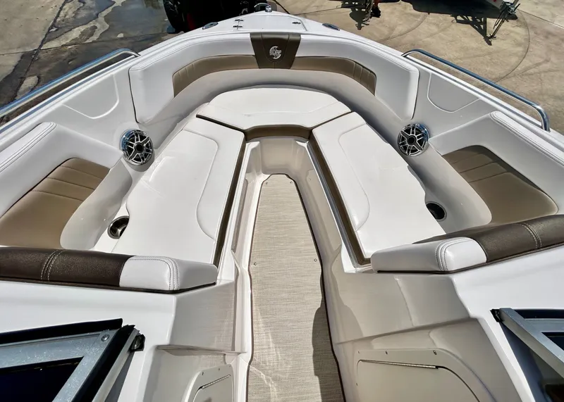 Slide: The Image of Chaparral 23 Surf 2018 - 14